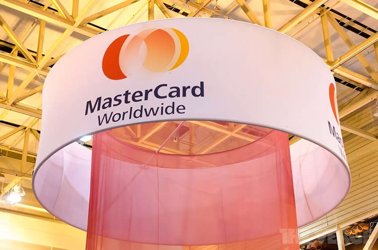 Mastercard отрицает запрет автоматического списания денег за платные онлайн-сервисы»