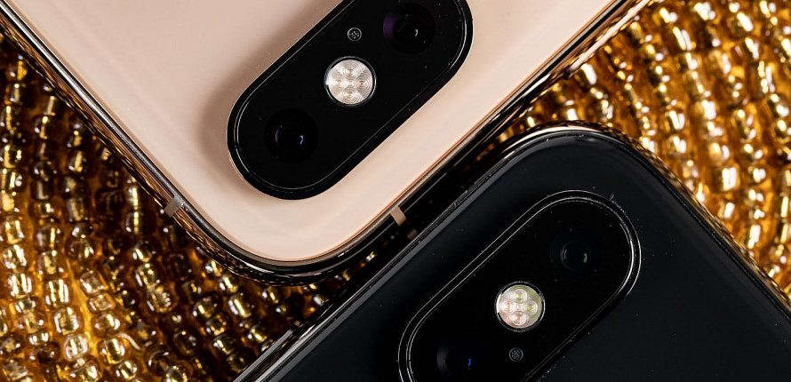 СМИ: Apple выпустит iPhone с тремя камерами. Вот как он может выглядеть