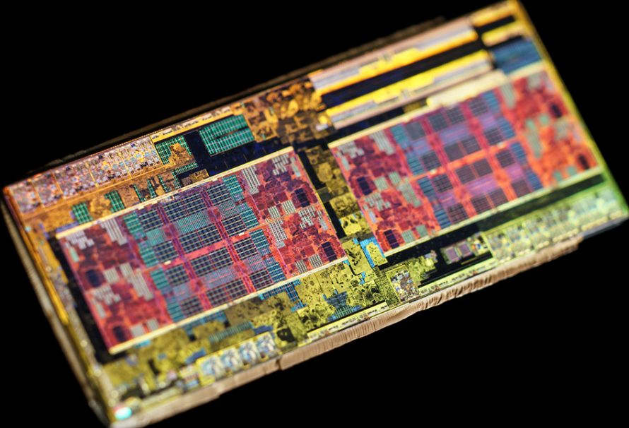AMD рекомендует забыть про графеновые чипы еще на 10 лет