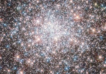 Фото дня: шаровое звёздное скопление Мессье 28 в деталях"