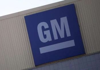Спустя 15 месяцев после подачи документа в США рассмотрят ходатайство GM о тестировании автомобилей без рулевого колеса"