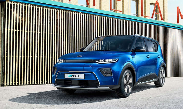 Городской кроссовер KIA e-Soul предстал в Европе в двух модификациях»