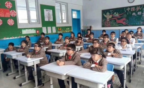 В Китае тестируют в школах «умные» головные обручи для контроля внимательности детей»