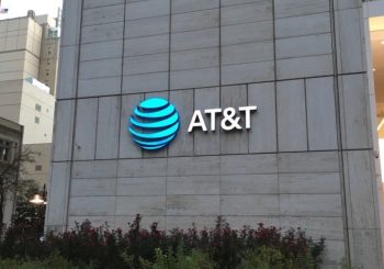 AT&T первой в США запустила 5G-сеть на скорости в 1 Гбит