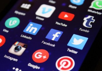 Instagram, Facebook и Twitter могут лишить права на использование данных россиян"