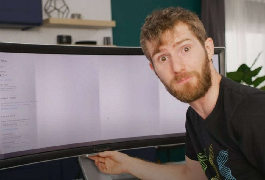 Linus Tech Tips заплатил 6 тысяч долларов за уникальный монитор от Alienware