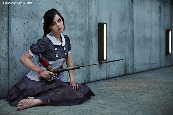 Косплей BioShock претворяется в жизнь при помощи Моники Ли