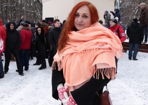 Юлия Каблинова рассказала о проблеме парковок у поликлиники на Измайловском проспекте